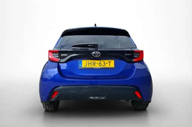 Toyota Yaris (2024) thumbnail 6