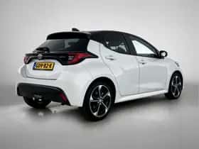 Toyota Yaris (2024) thumbnail 2