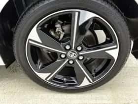 Toyota Yaris (2024) thumbnail 24