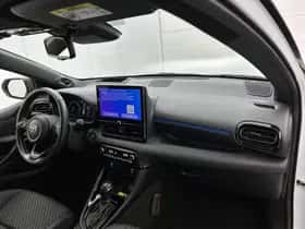 Toyota Yaris (2024) thumbnail 6