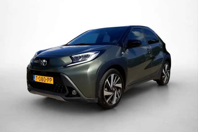 Toyota Aygo (2023) thumbnail 1