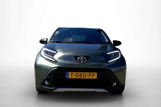 Toyota Aygo (2023) thumbnail 2