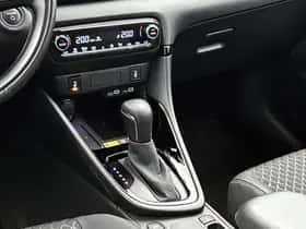 Toyota Yaris (2024) thumbnail 16