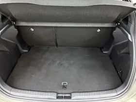 Toyota Yaris (2024) thumbnail 18