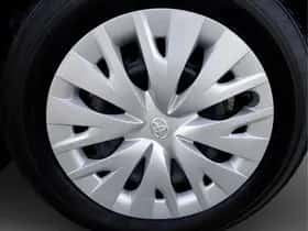 Toyota Yaris (2021) thumbnail 29