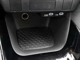 Toyota Yaris (2025) thumbnail 23