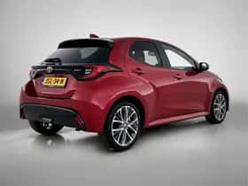 Toyota Yaris (2024) thumbnail 2