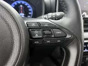 Toyota Yaris (2024) thumbnail 15
