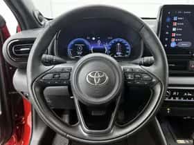 Toyota Yaris (2024) thumbnail 18