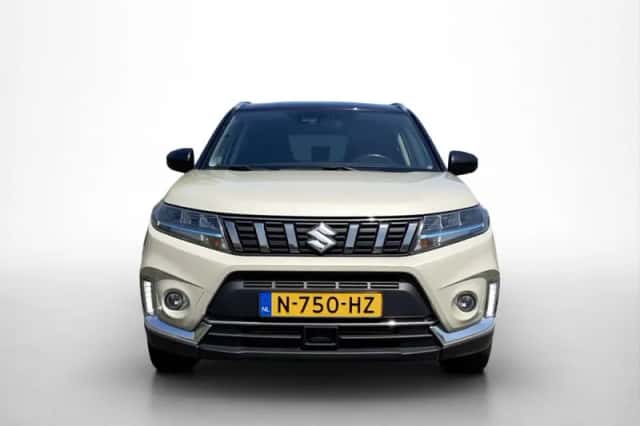 Suzuki Vitara (2021) thumbnail 2