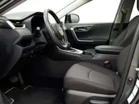 Toyota RAV4 (2023) thumbnail 12