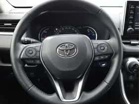 Toyota RAV4 (2023) thumbnail 17