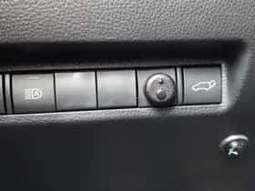 Toyota RAV4 (2023) thumbnail 25