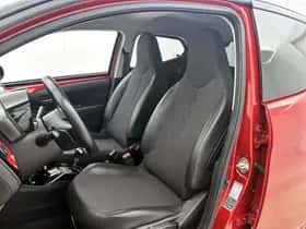 Toyota Aygo (2021) thumbnail 15