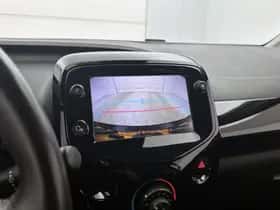 Toyota Aygo (2021) thumbnail 8