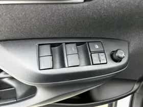 Toyota Yaris_Cross (2024) thumbnail 21