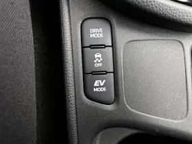 Toyota Yaris_Cross (2024) thumbnail 37