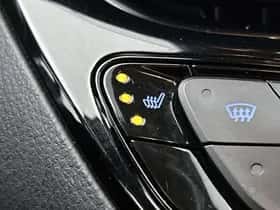 Toyota C-HR (2019) thumbnail 19