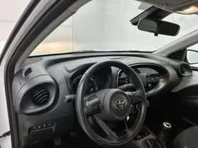 Toyota Aygo (2022) thumbnail 30