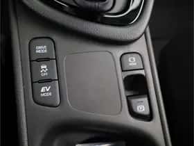 Toyota Yaris (2026) thumbnail 10