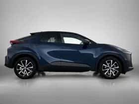 Toyota C-HR (2025) thumbnail 11