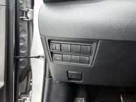 Toyota Yaris (2022) thumbnail 33