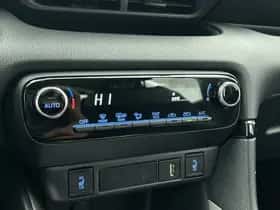 Toyota Yaris (2024) thumbnail 11