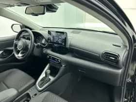 Toyota Yaris (2024) thumbnail 6