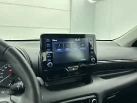 Toyota Yaris (2024) thumbnail 10