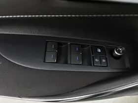 Toyota Corolla_Touring_Sports (2021) thumbnail 21