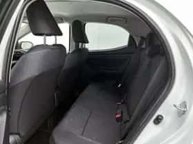 Toyota Yaris (2025) thumbnail 16