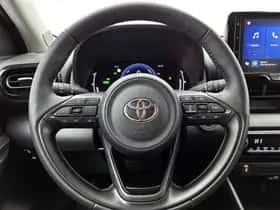 Toyota Yaris (2025) thumbnail 17