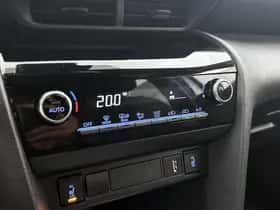 Toyota Yaris_Cross (2022) thumbnail 9