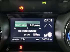 Toyota Yaris (2023) thumbnail 5