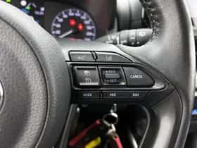 Toyota Yaris (2022) thumbnail 14