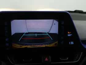 Toyota C-HR (2018) thumbnail 10