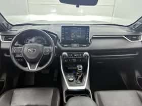 Toyota RAV4 (2022) thumbnail 4