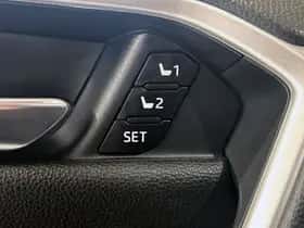 Toyota RAV4 (2022) thumbnail 31