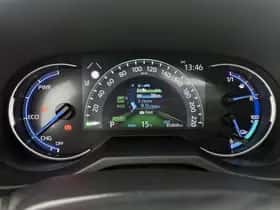 Toyota RAV4 (2022) thumbnail 5