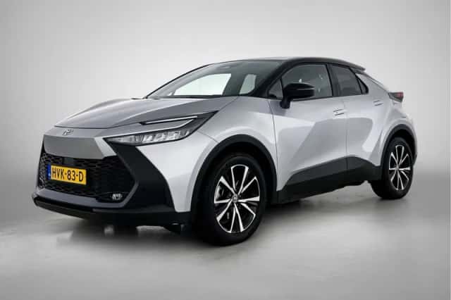 Toyota C-HR (2025) thumbnail 1