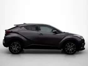 Toyota C-HR (2018) thumbnail 4