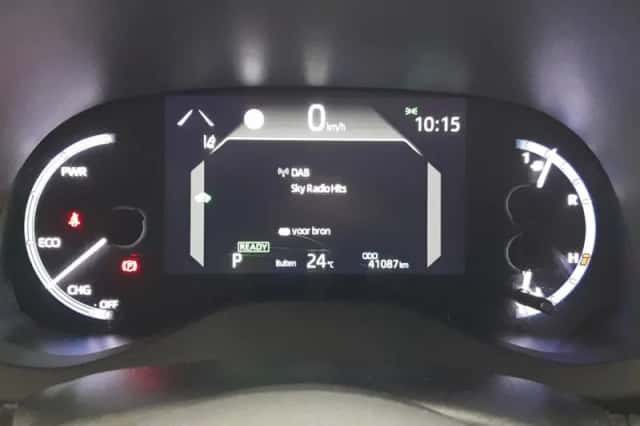 Toyota Yaris_Cross (2023) thumbnail 5