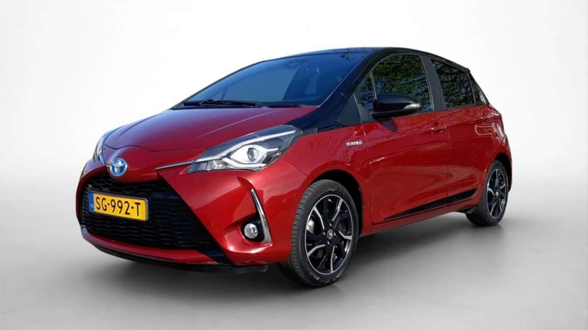 Toyota Yaris (2018) — foto 1