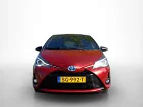 Toyota Yaris (2018) thumbnail 2