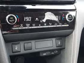 Toyota Yaris_Cross (2026) thumbnail 24