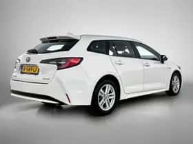 Toyota Corolla_Touring_Sports (2021) thumbnail 2
