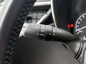 Toyota Corolla_Touring_Sports (2021) thumbnail 24
