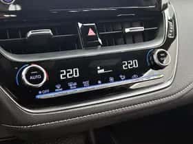 Toyota Corolla_Touring_Sports (2021) thumbnail 9