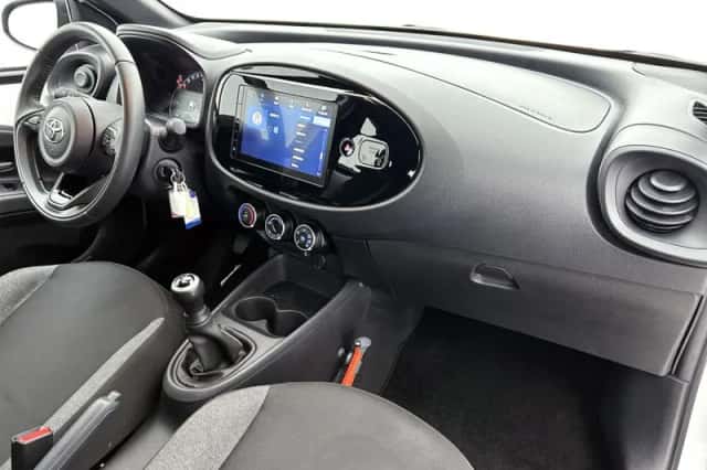 Toyota Aygo (2025) thumbnail 6