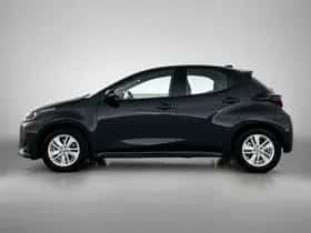 Toyota Yaris (2025) thumbnail 3